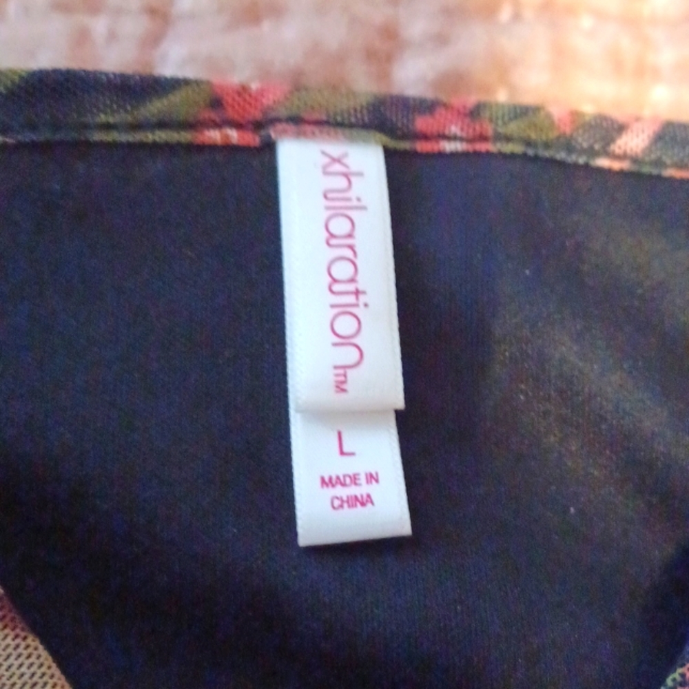 Joe's Black Jean Skirt Size 28 & Xhilaration Floral Top size Large - Picture 5 of 7
